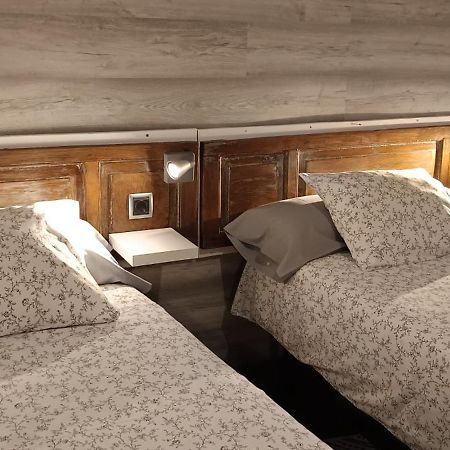 Apartament Piso Centrico Amplio, Luminoso, En Casa De Piedra Guitiriz Zewnętrze zdjęcie
